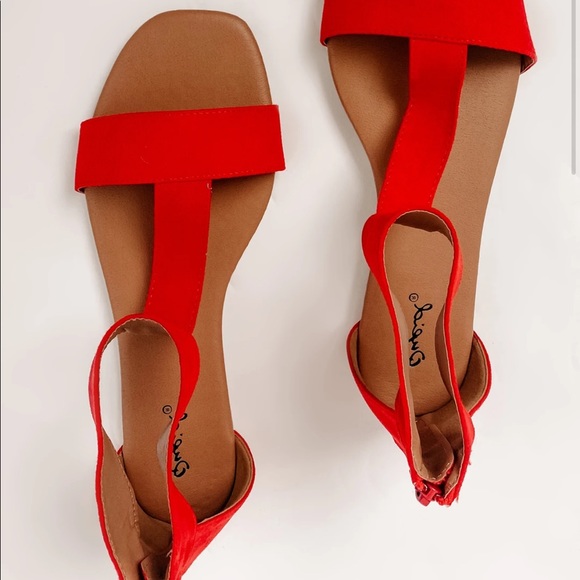 Chinese Laundry Shoes - Chinese Laundry Gladiator Red Flats Size 10 NWT